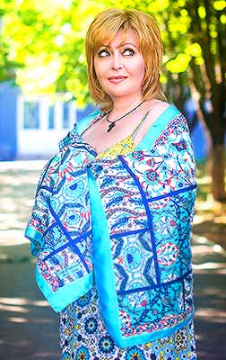 Proud woman Larisa from Zaporozhye (Ukraine), 54 yo, hair color blonde