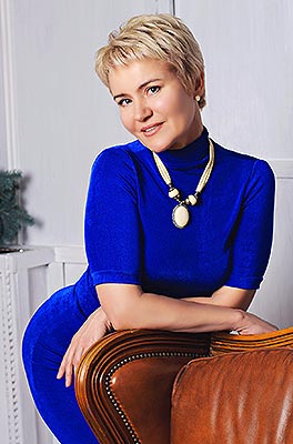 Humble woman Marina from Zaporozhye (Ukraine), 59 yo, hair color blond