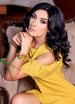 Trustworthy lady Ol'ga from Zaporozhye (Ukraine), 25 yo, hair color brunette