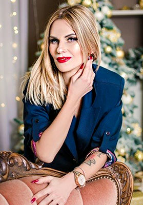 Communicative bride Elena from Zaporozhye (Ukraine), 41 yo, hair color blonde