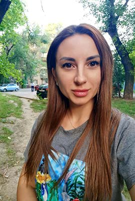 Frank bride Evgeniya from Zaporozhye (Ukraine), 35 yo, hair color chestnut