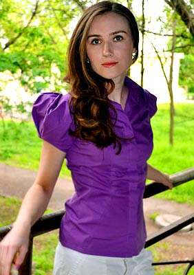 Calm woman Aleksandra from Zaporozhye (Ukraine), 39 yo, hair color brown-haired