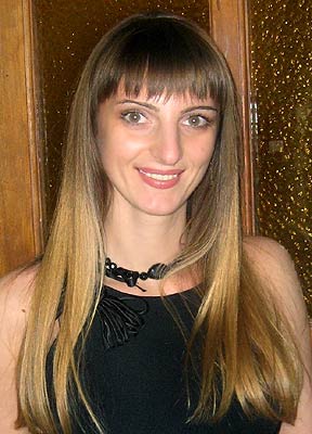 Healthy lady Valentina from Zaporozhye (Ukraine), 44 yo, hair color dark brown