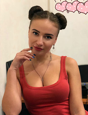 Versatile lady Valeriya from Zaporozhye (Ukraine), 29 yo, hair color brunette
