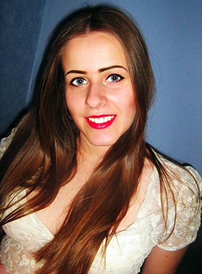 Passionate lady Ol'ga from Zaporozhye (Ukraine), 32 yo, hair color brown