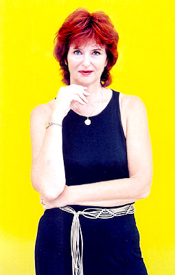 Intelligent woman Irina from Zaporozhye (Ukraine), 73 yo, hair color red-haired