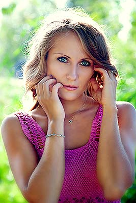 Family oriented woman Irina from Zaporozhye (Ukraine), 39 yo, hair color light brown