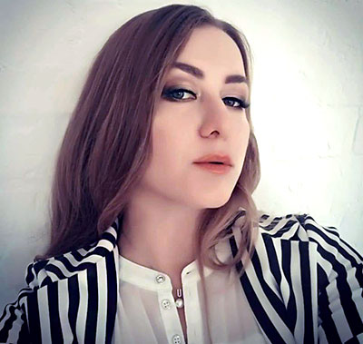 Calm woman Alisa from Zaporozhye (Ukraine), 41 yo, hair color blonde