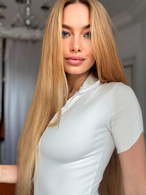 Slim lady Margarita from Kiev (Ukraine), 27 yo, hair color blonde