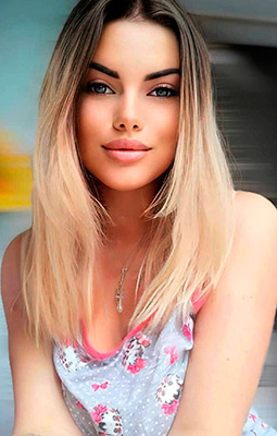 Single wife Svetlana from Odessa (Ukraine), 29 yo, hair color blonde