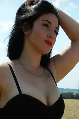Intellectual lady Yella in bikini from Kharkov (Ukraine), 22 yo, hair color brown